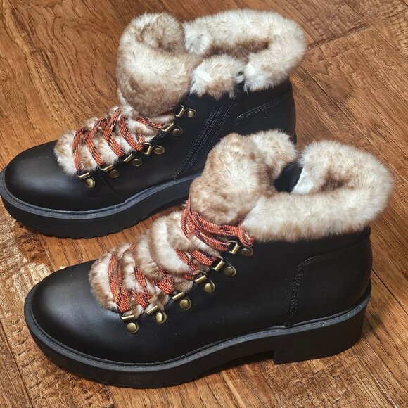 American Eagle Women Size 7.5M US Lug Sole Fake Fur Lined Black Combat Boots New - Picture 2 of 9